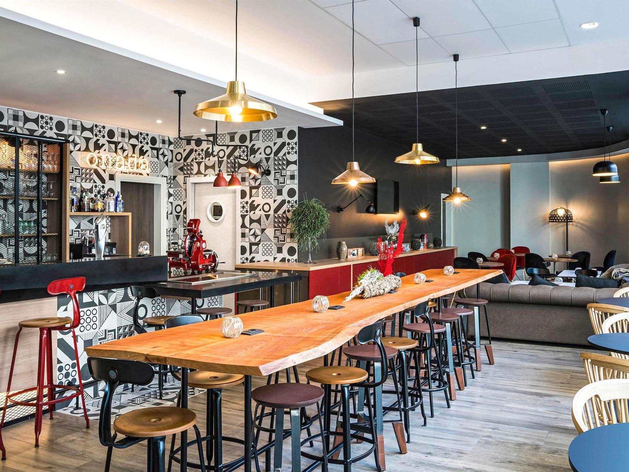 Ibis Styles Bogatell Hotel 2*
